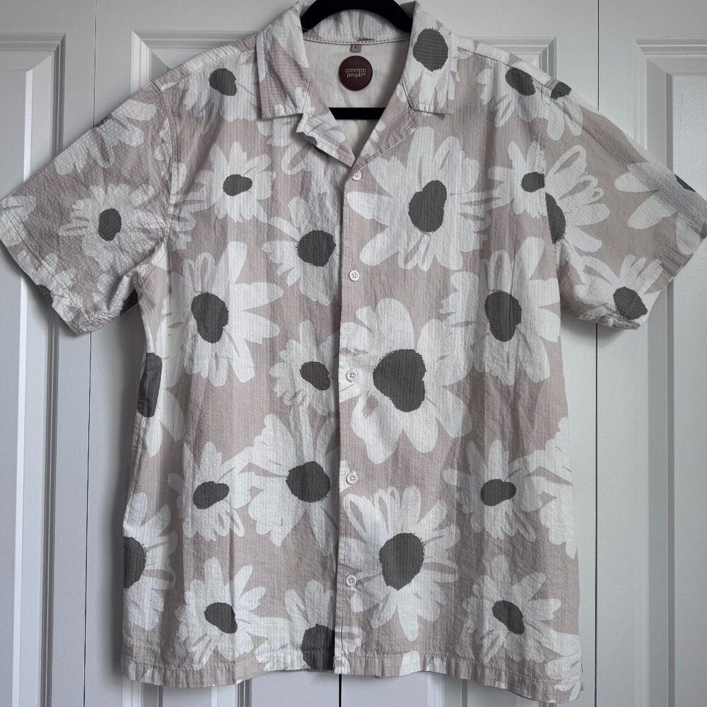 Common People Men's Large Floral Button Up Short Sleeve Shirt Beige Stylish Boho
